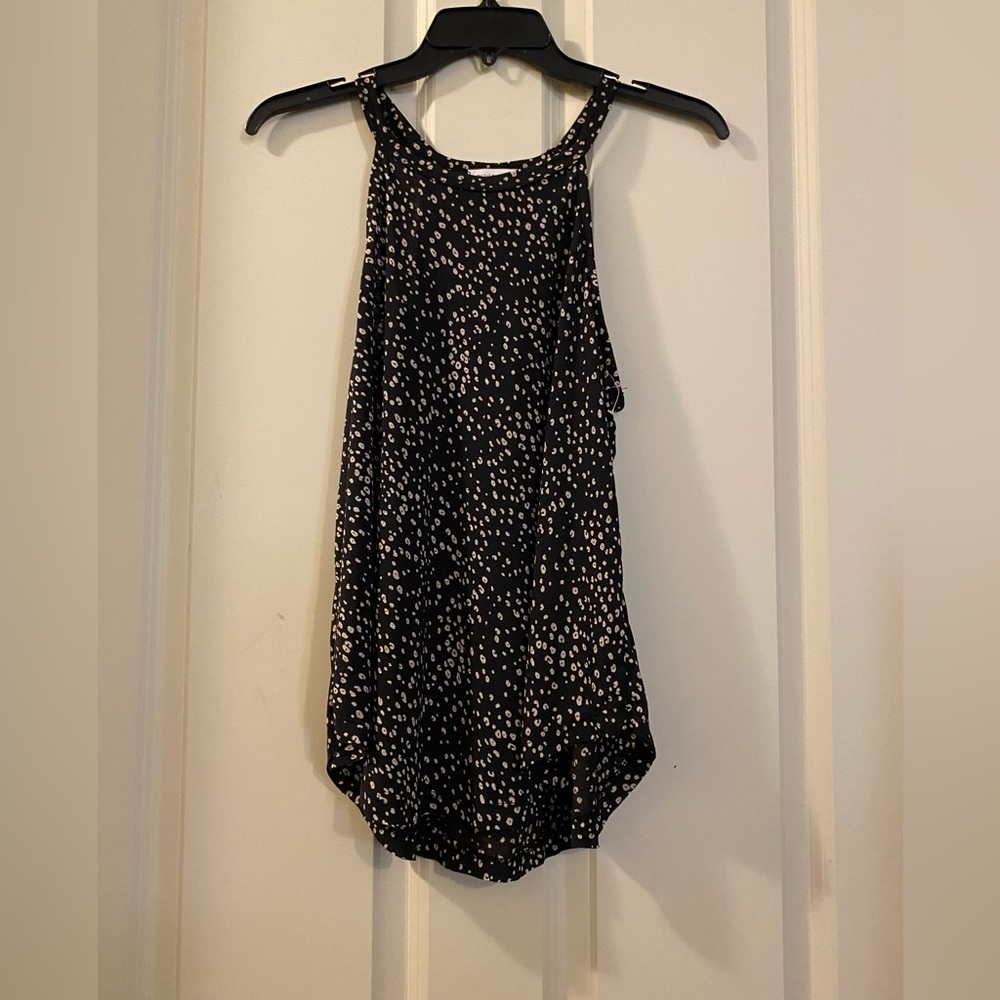 NWOT Oliva Grey Black and gold/yellow Polka Dot Women's Top